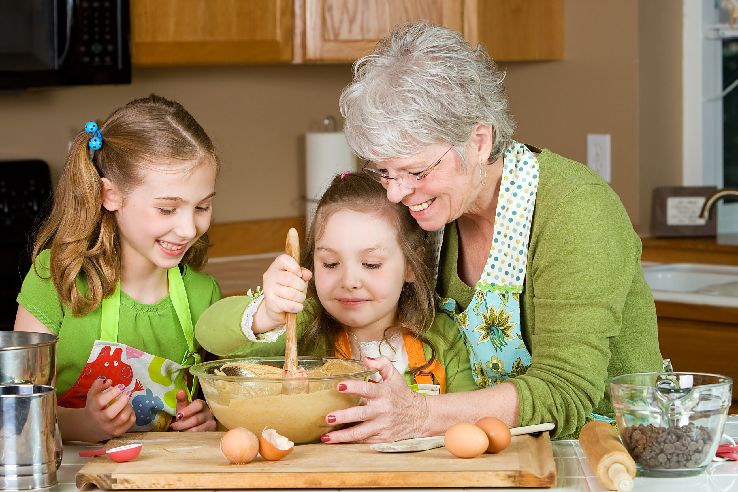 Kitchen Safety Concerns For People With Dementia - Minding Our Elders